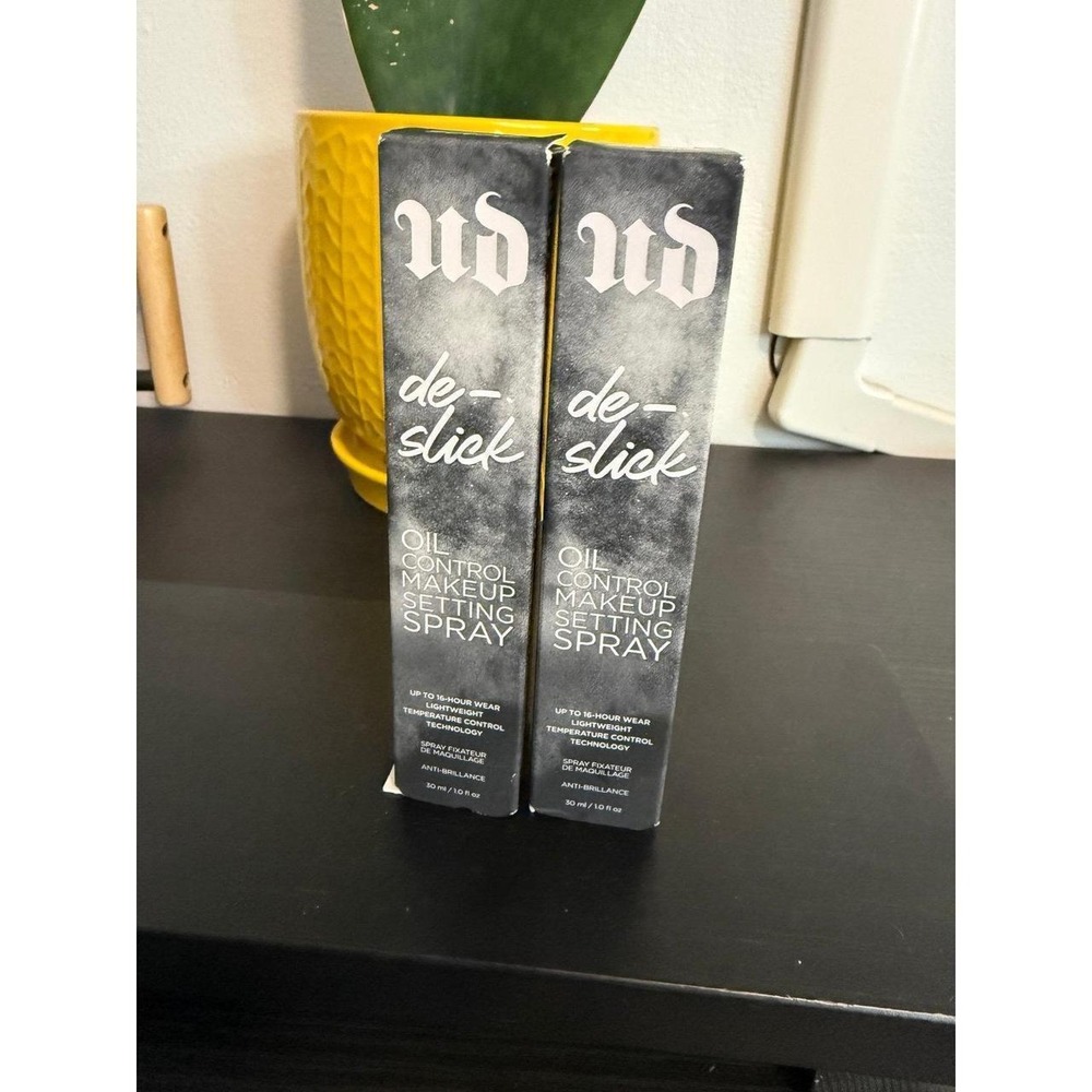 Urban Decay de- slick setting spray x2 NIB